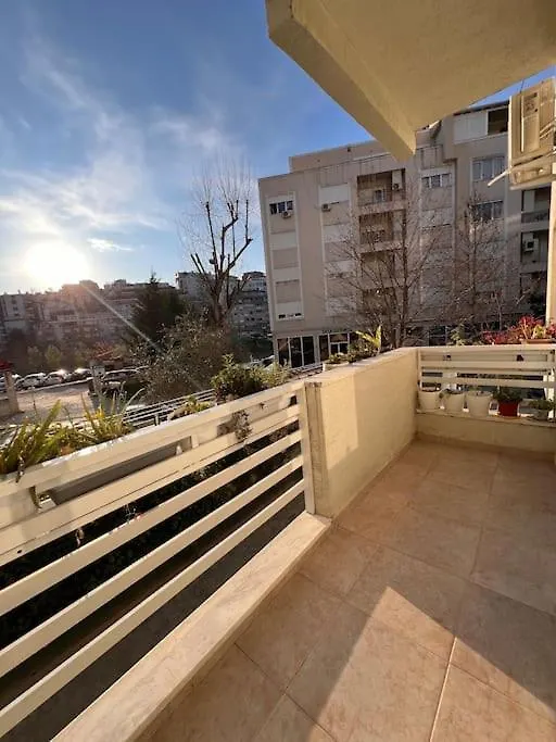 Tirana Dry Lake Flat Apartment